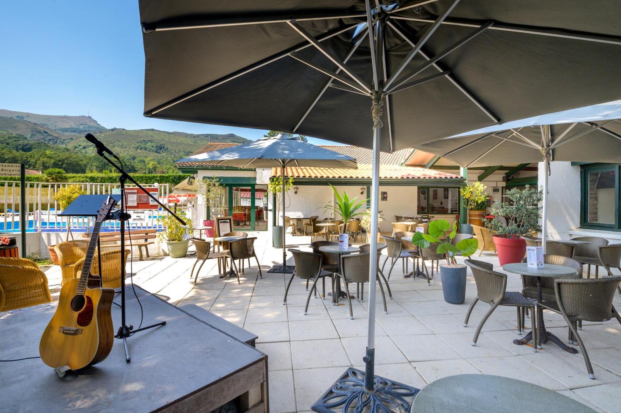 Village Club Le Saint Ignace Ascain Extérieur photo